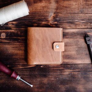 Luxury leather bi-fold Wallet for men high quality leather minimalist wallet