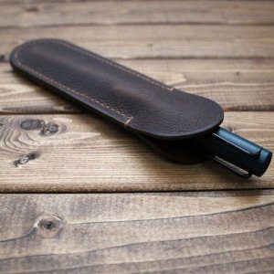 Black leather single fountain pen case