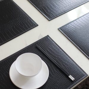 Set of 4 Leather Dining Mats Crocodile Pattern Durable Cow Leather Mats  16"x12" Heat & Stain Resistant Easy to Clean, Home & Office Decor (Black)