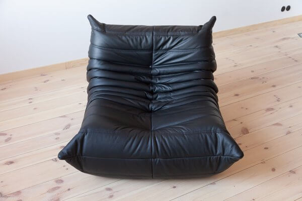 Black Leather Togo Lounge Sofa – Cozy Floor Seating - Image 3